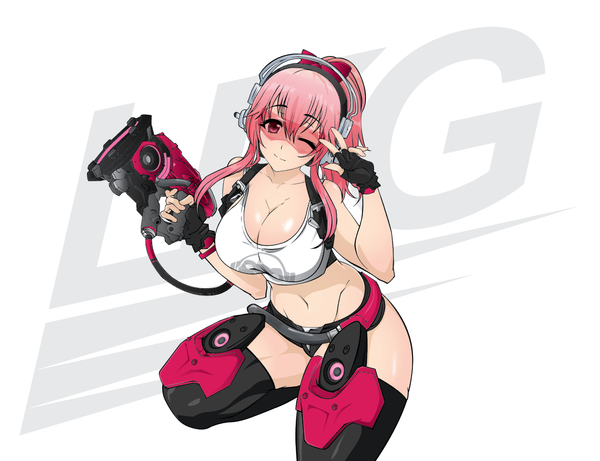 *LIMITED EDITION* - SUPER SONICO X LUCIO (SONIC PINK VARIANT)